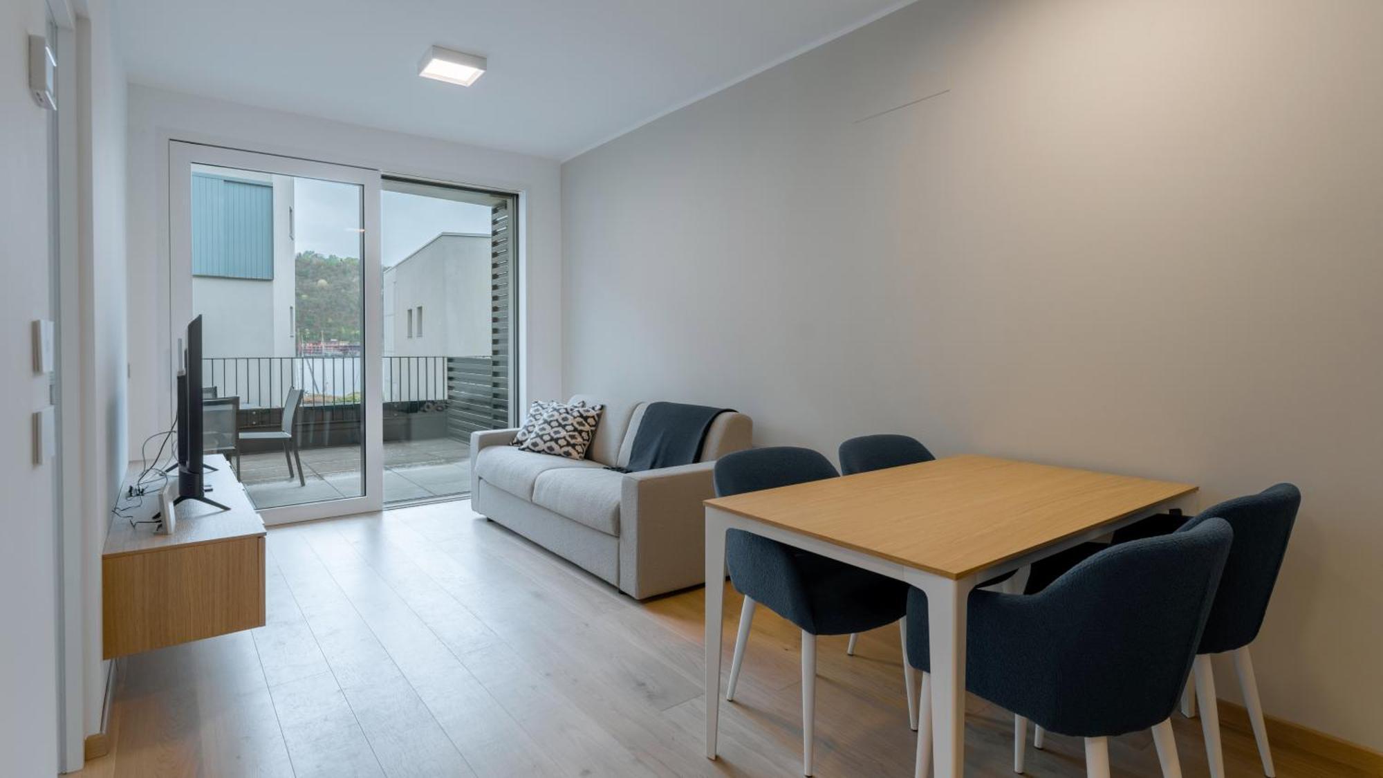 Serviced Apartments By Hotel De Charme Laveno Exterior photo