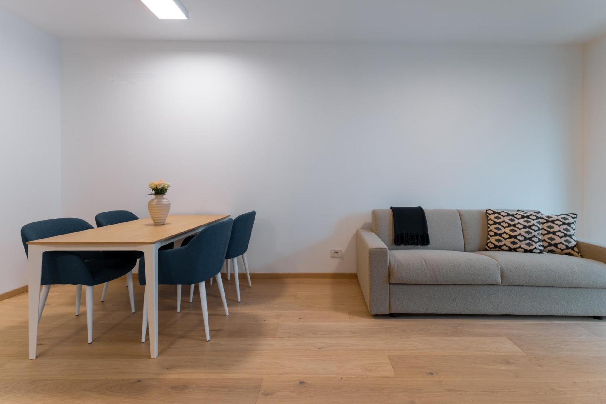 Serviced Apartments By Hotel De Charme Laveno Exterior photo